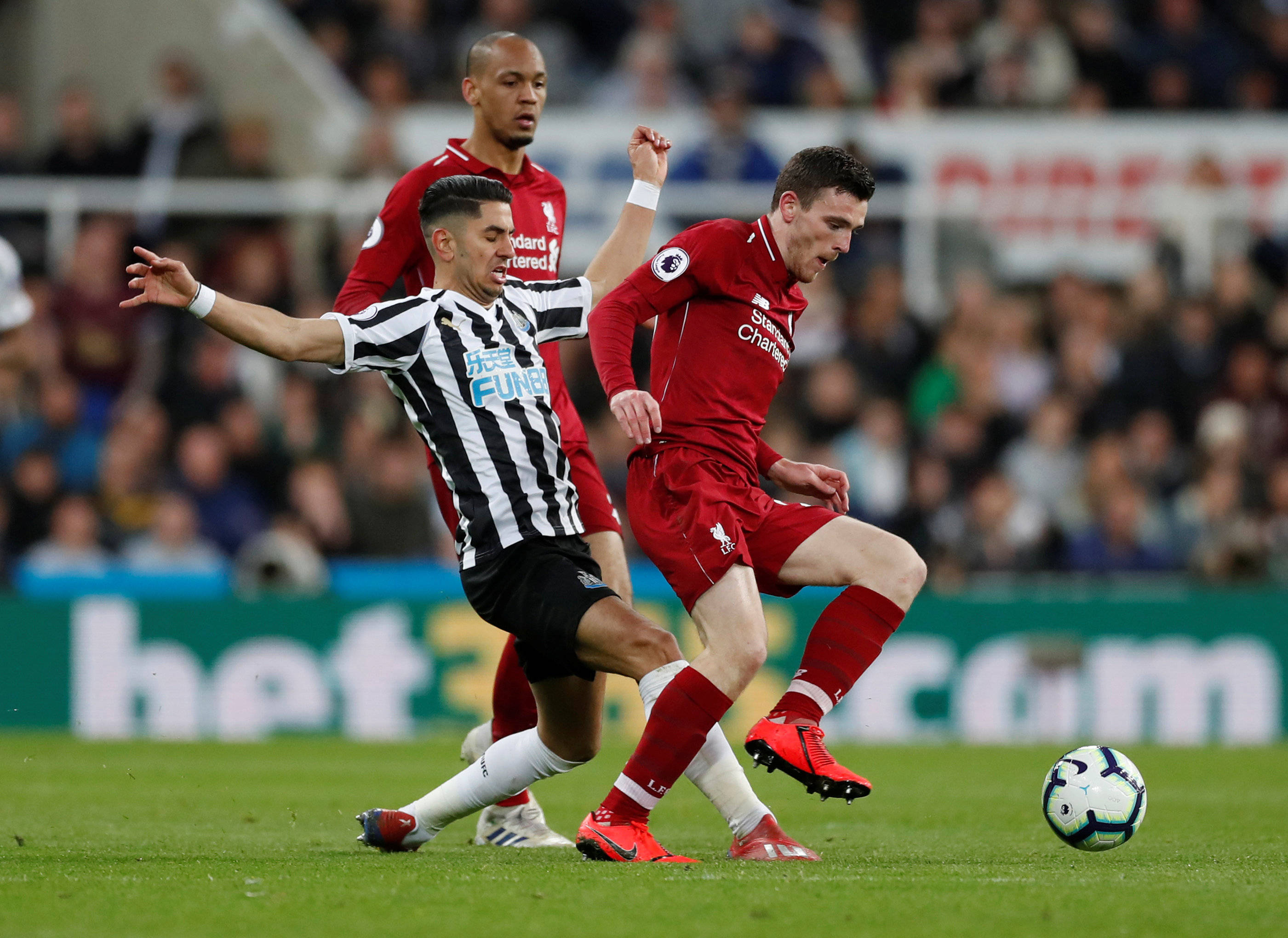 他通过艰苦 他通过艰苦